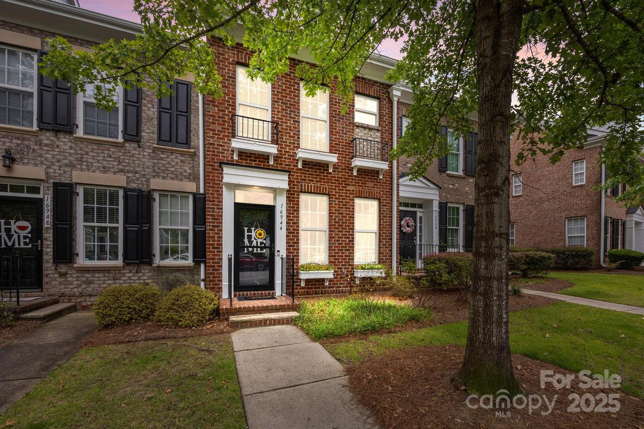 16944 Summers Walk Blvd., Davidson, NC 28036