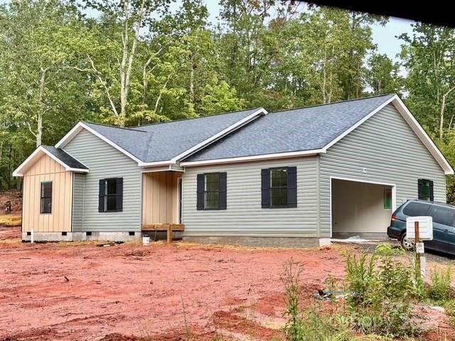 3106 Alden Starnes Rd., Granite Falls, NC 28630