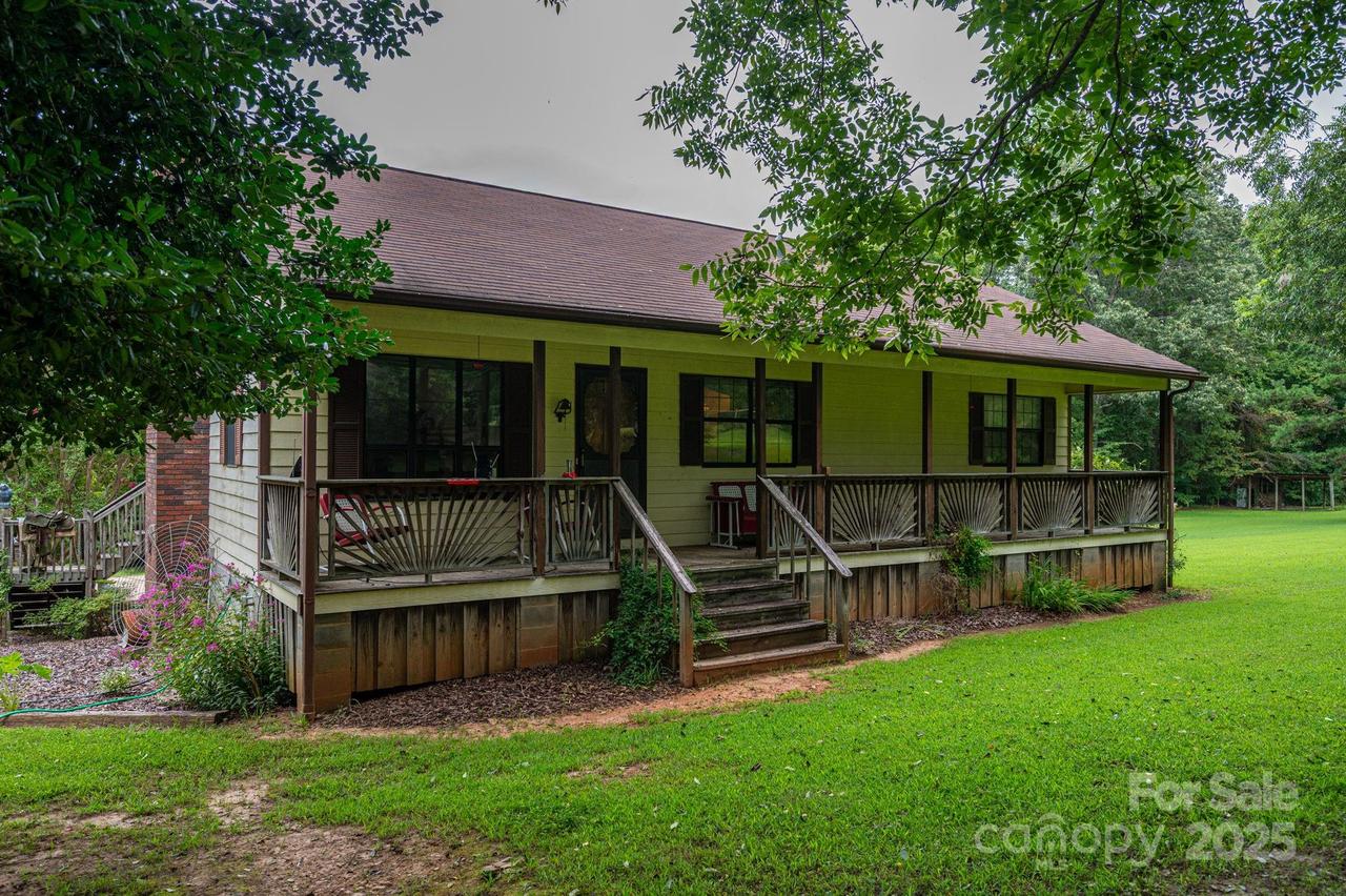 3323 Sadler Rd., Alexis, NC 28006