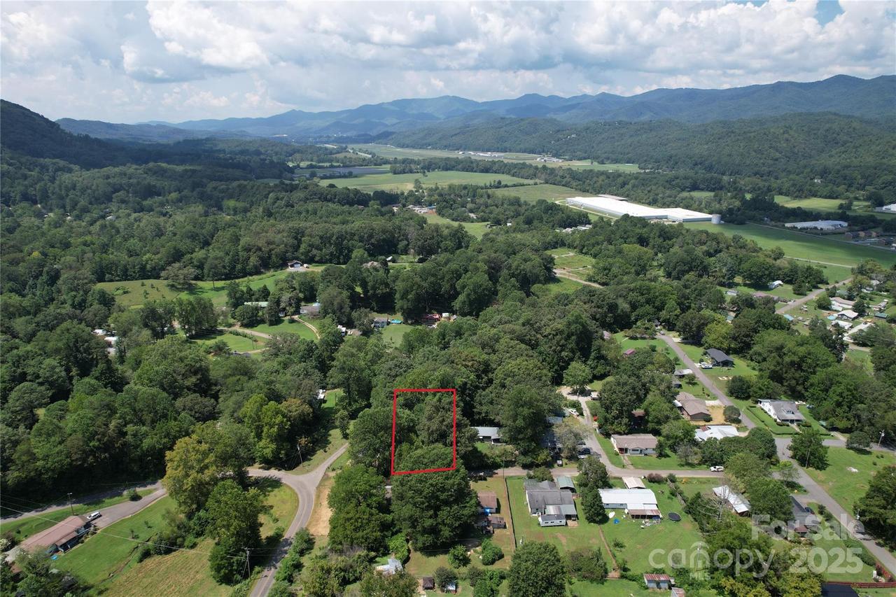 Stecoah Ave., Andrews, NC 28901