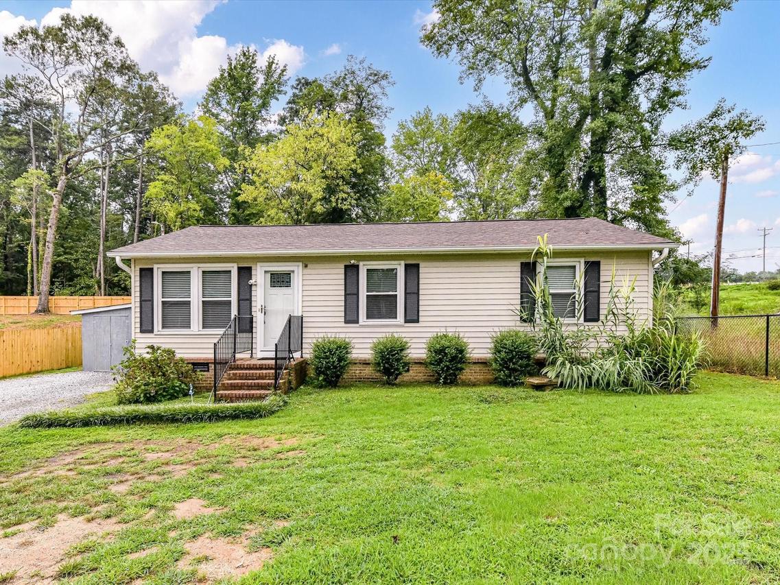 1408 Meadow Ave., Kannapolis, NC 28083