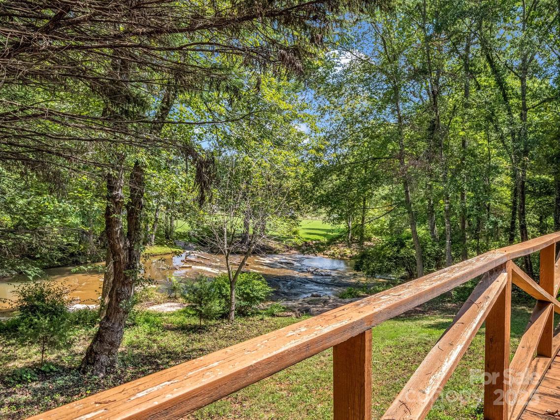 125 Old Millstream Ln., Forest City, NC 28043