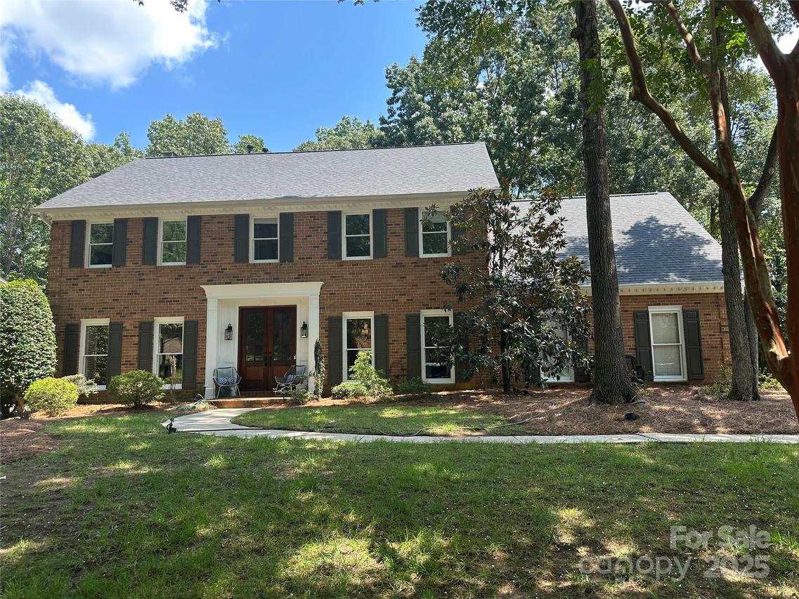 914 Mangionne Dr., Matthews, NC 28105