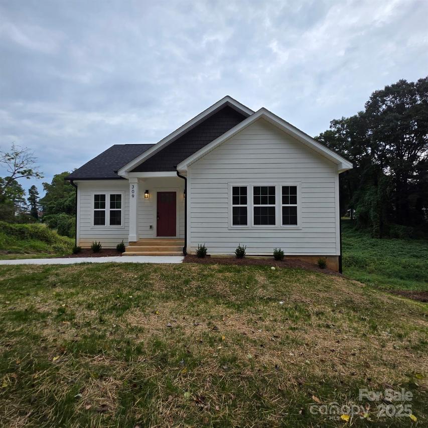 309 Riley Ct., Gastonia, NC 28052