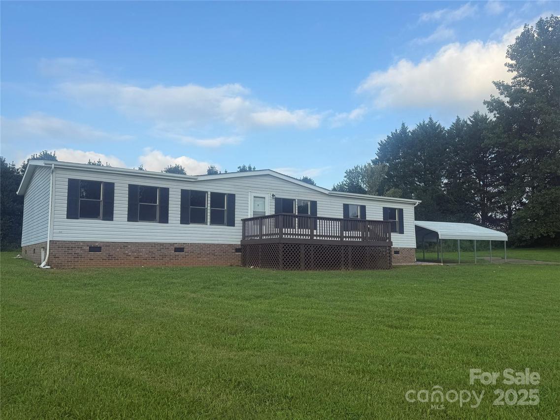 5587 Doe Ct., Morganton, NC 28655