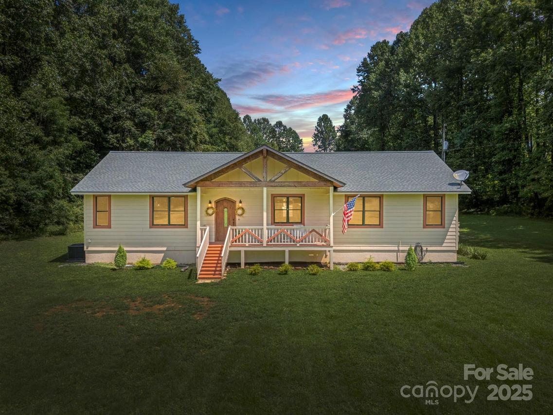 3540 Fork Creek Rd., Saluda, NC 28773