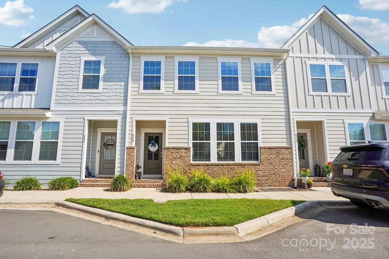 620 Amalfi Dr., Davidson, NC 28036
