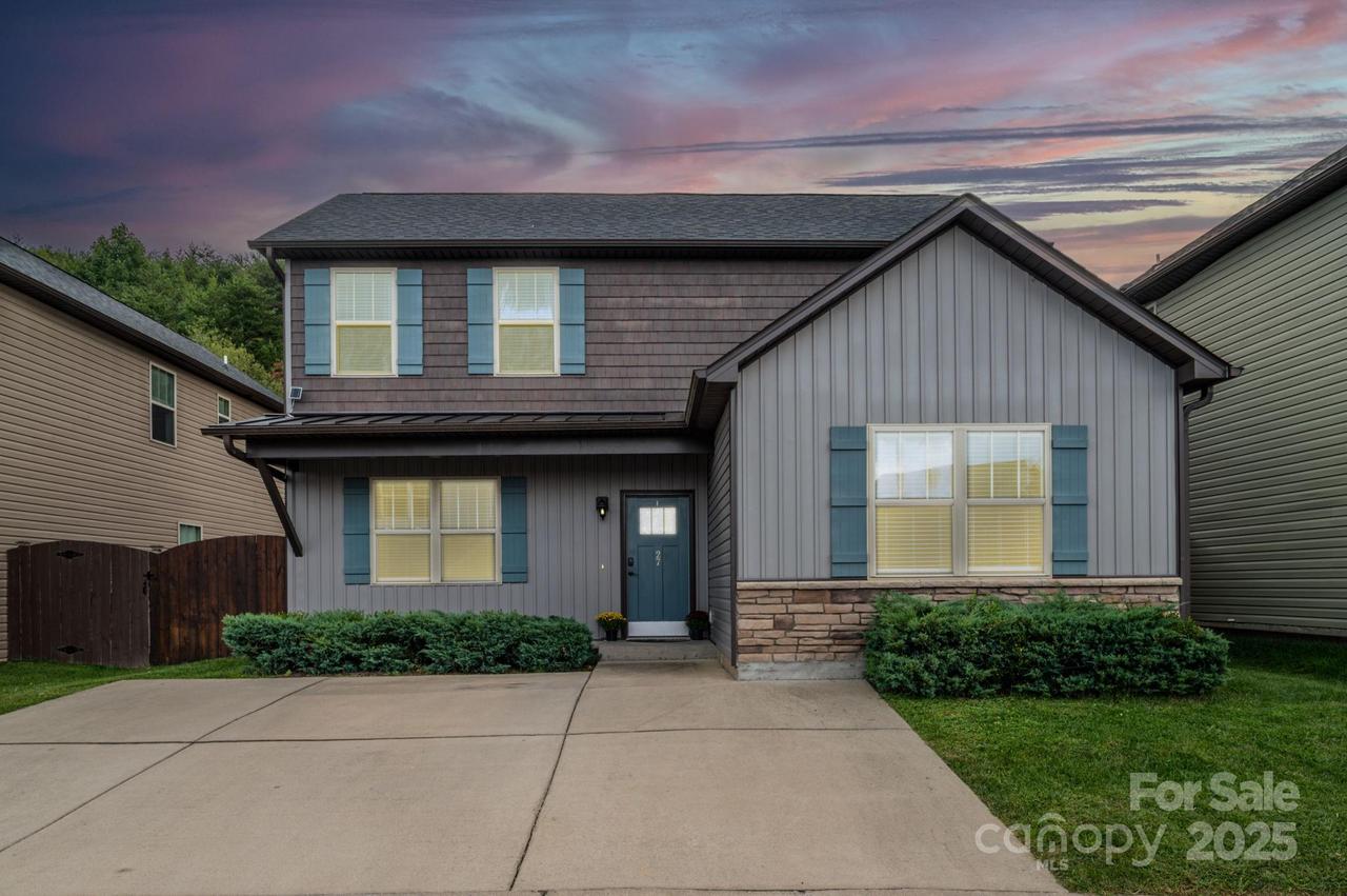 27 Mann Ln., Fletcher, NC 28732