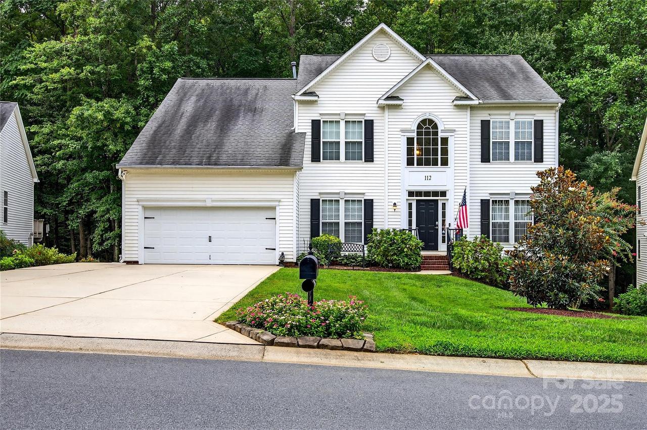 112 Sugar Thyme Ln., Mooresville, NC 28115