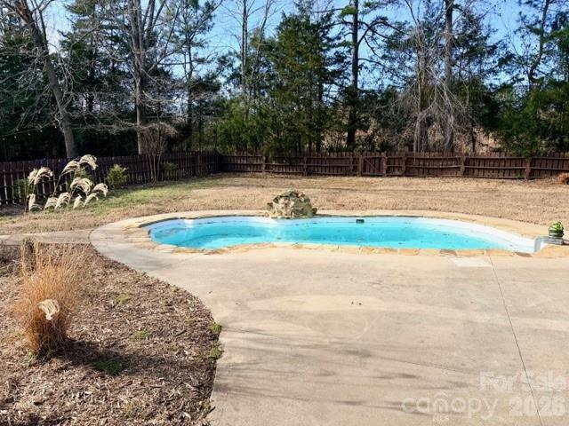 1022 Canopy Dr., Indian Trail, NC 28079