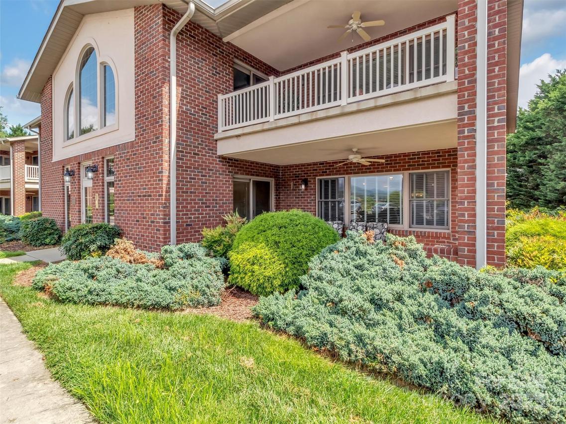 1465 S Lakeshore Dr. #B-2, Lake Junaluska, NC 28745