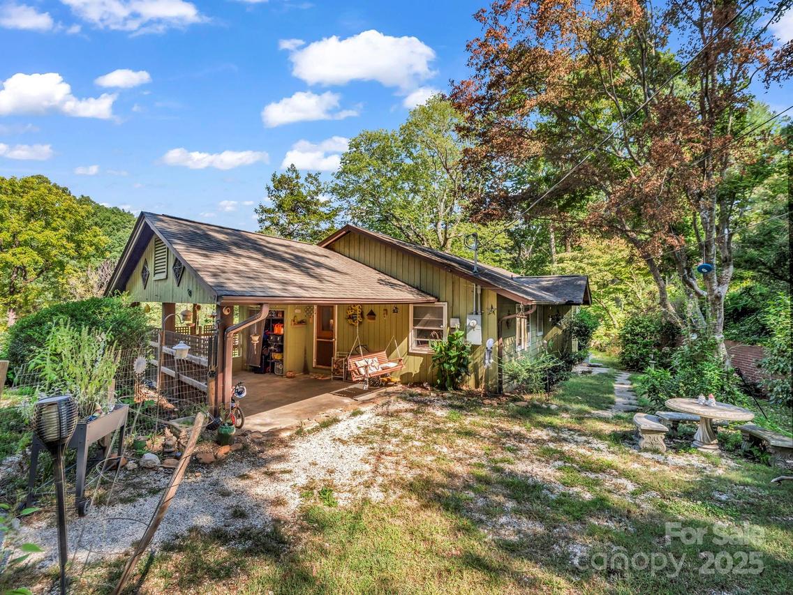 81 Jericho Dr., Tryon, NC 28782