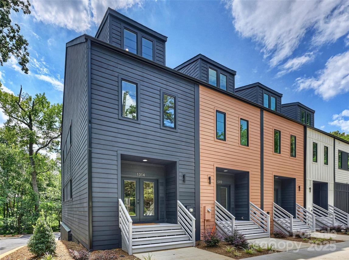 1314 Carolyn Dr., Charlotte, NC 28205