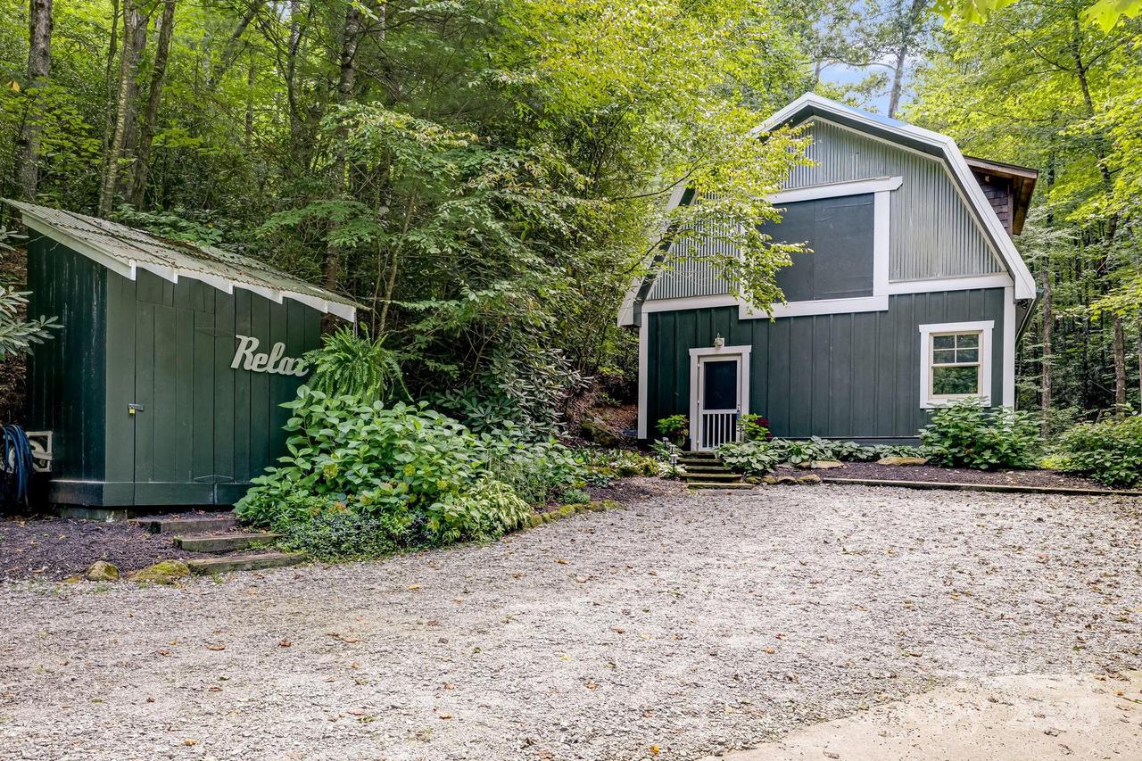 3147 Old Us 25 Hwy., Zirconia, NC 28790