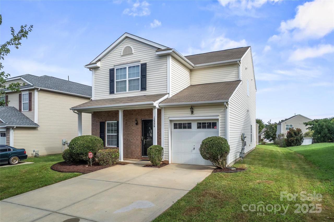 12329 Downy Birch Rd., Charlotte, NC 28227