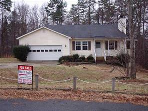 2805 Beechwood Rd., Denver, NC 28037