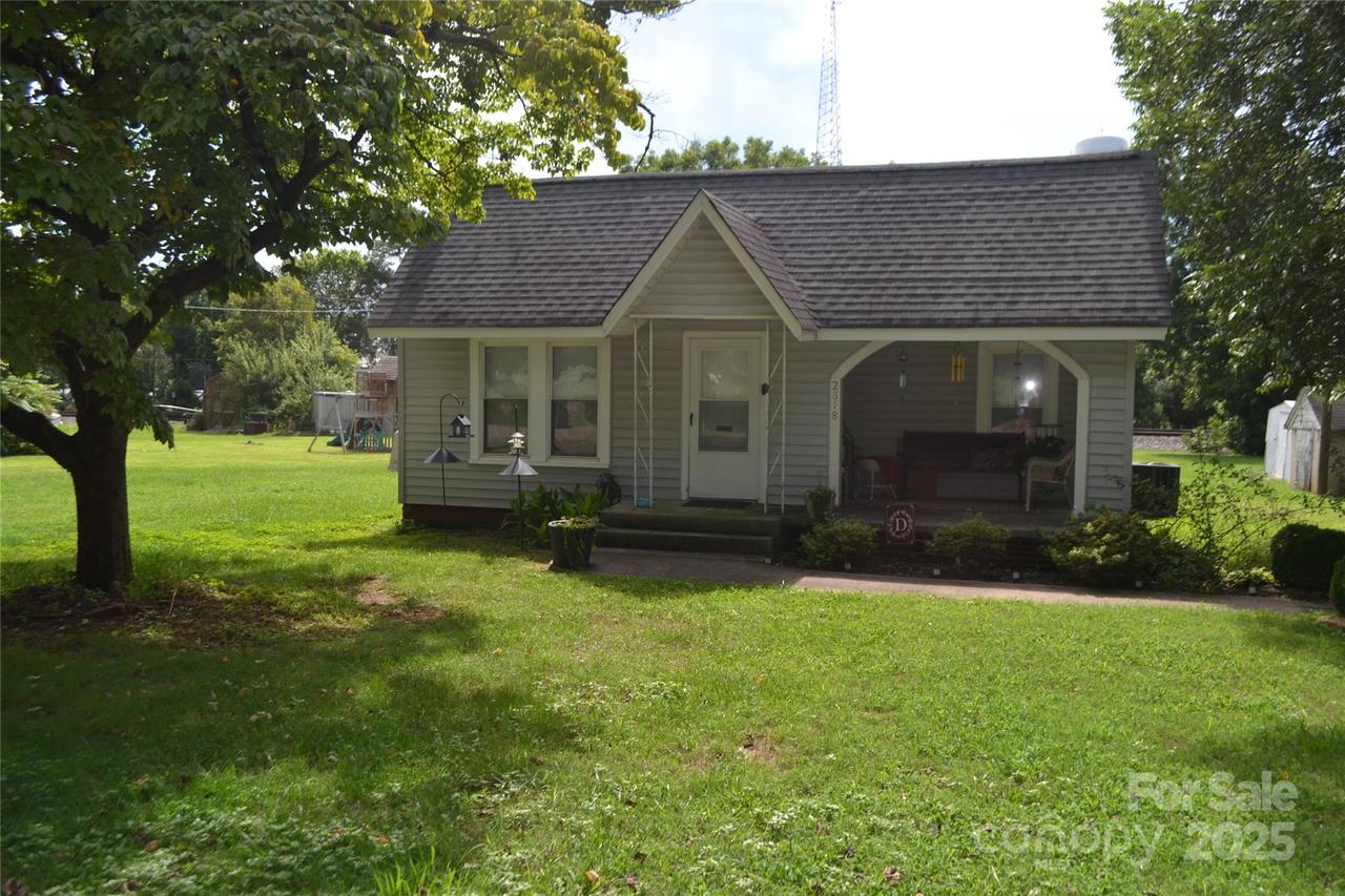 2818 S Ridge Ave., Concord, NC 28025