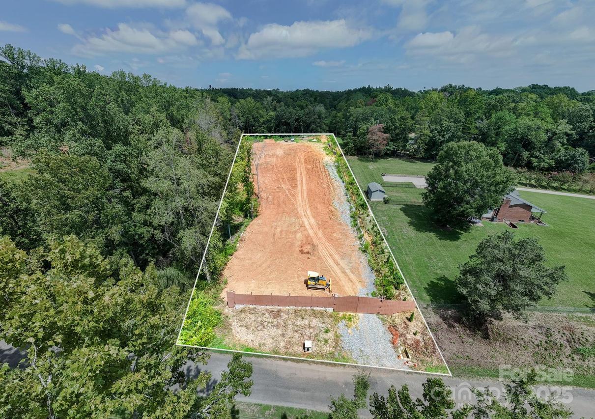 3132 Beaman Ave., Charlotte, NC 28273