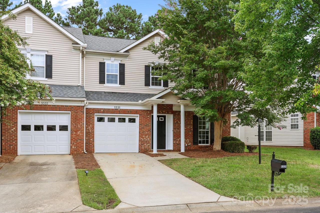 5335 Johnston Mill Ct., Charlotte, NC 28269