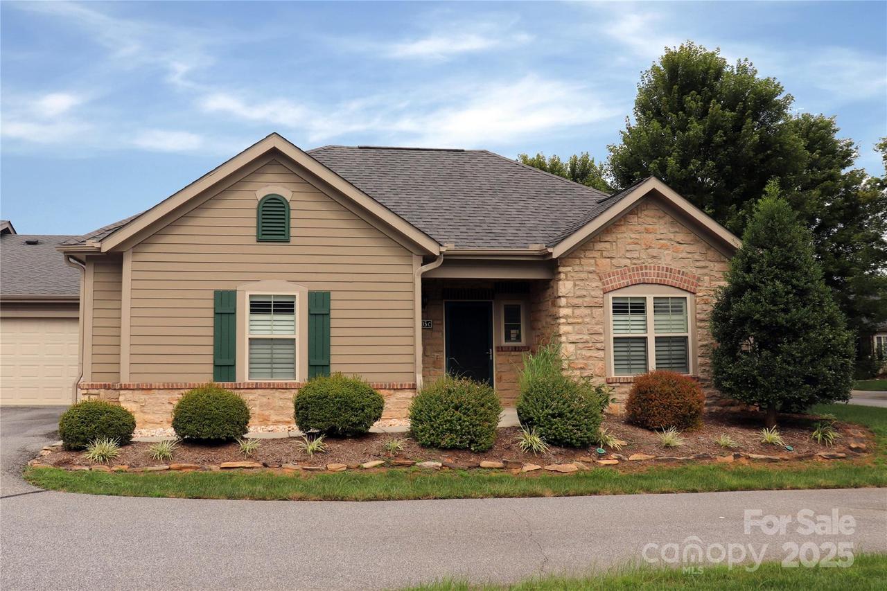 805C Wynnshire Dr. #C, Hickory, NC 28601