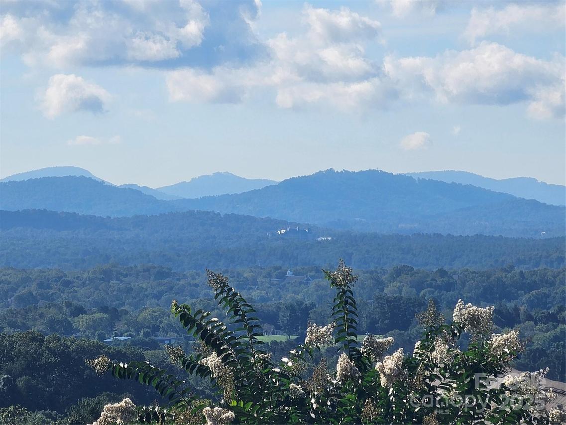 97 Destination Dr., Asheville, NC 28806
