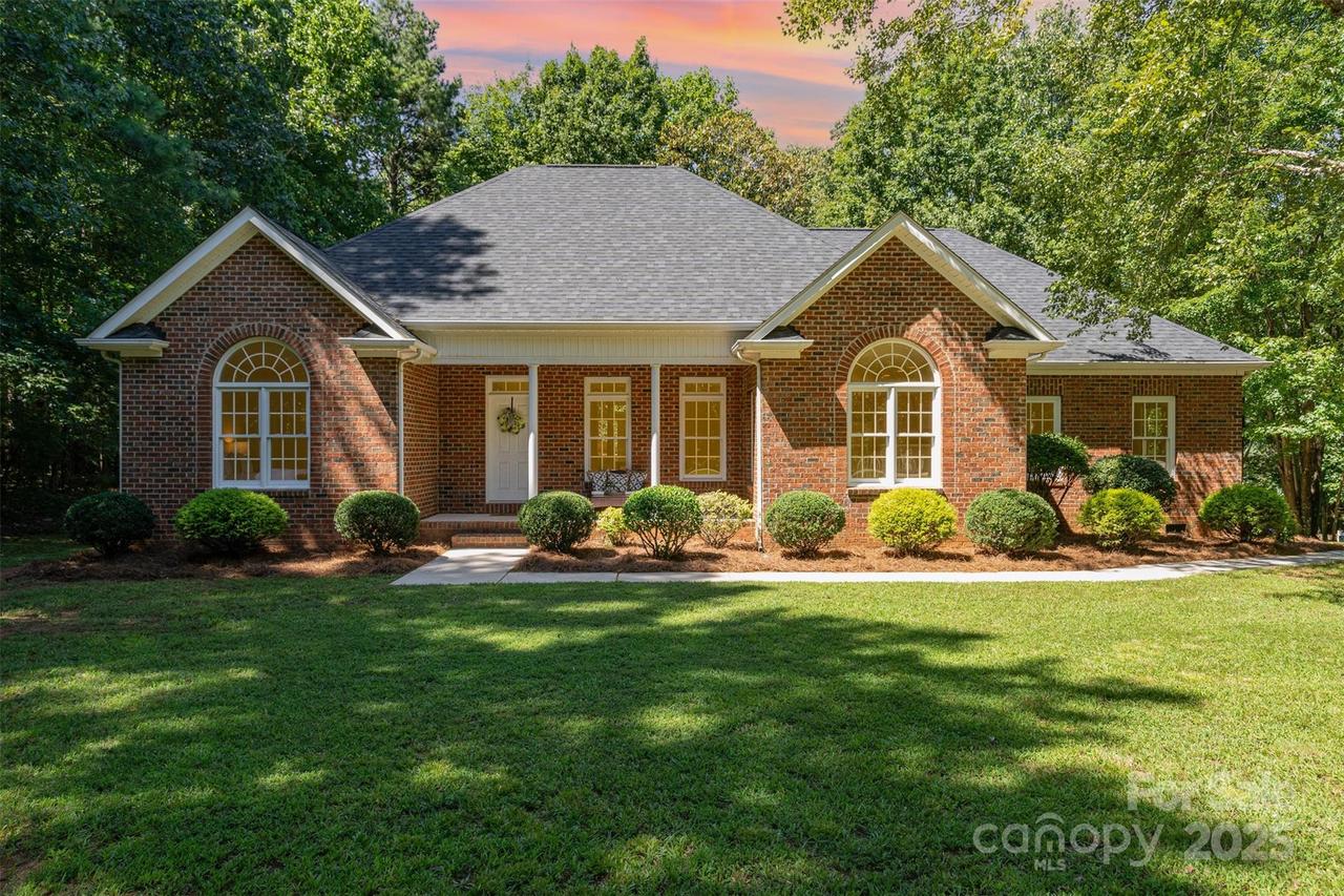 287 Beaten Path Rd., Mooresville, NC 28117