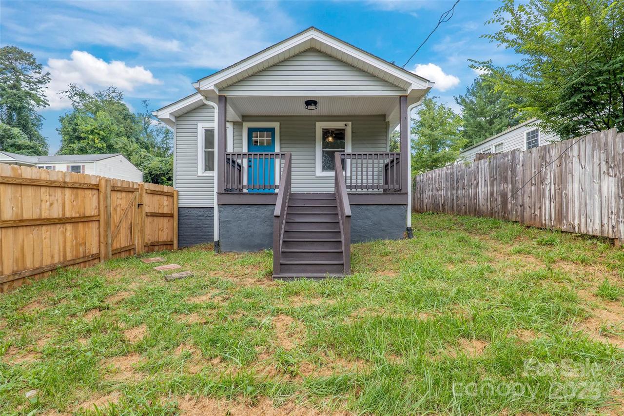 364 State St., Asheville, NC 28806