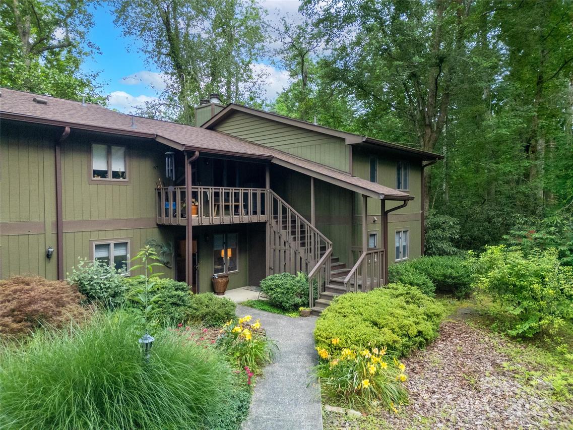 167 Essex Cir., Brevard, NC 28712