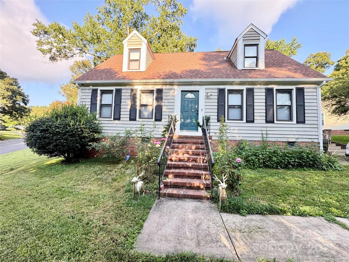 10301 Stornoway Ct., Mint Hill, NC 28227
