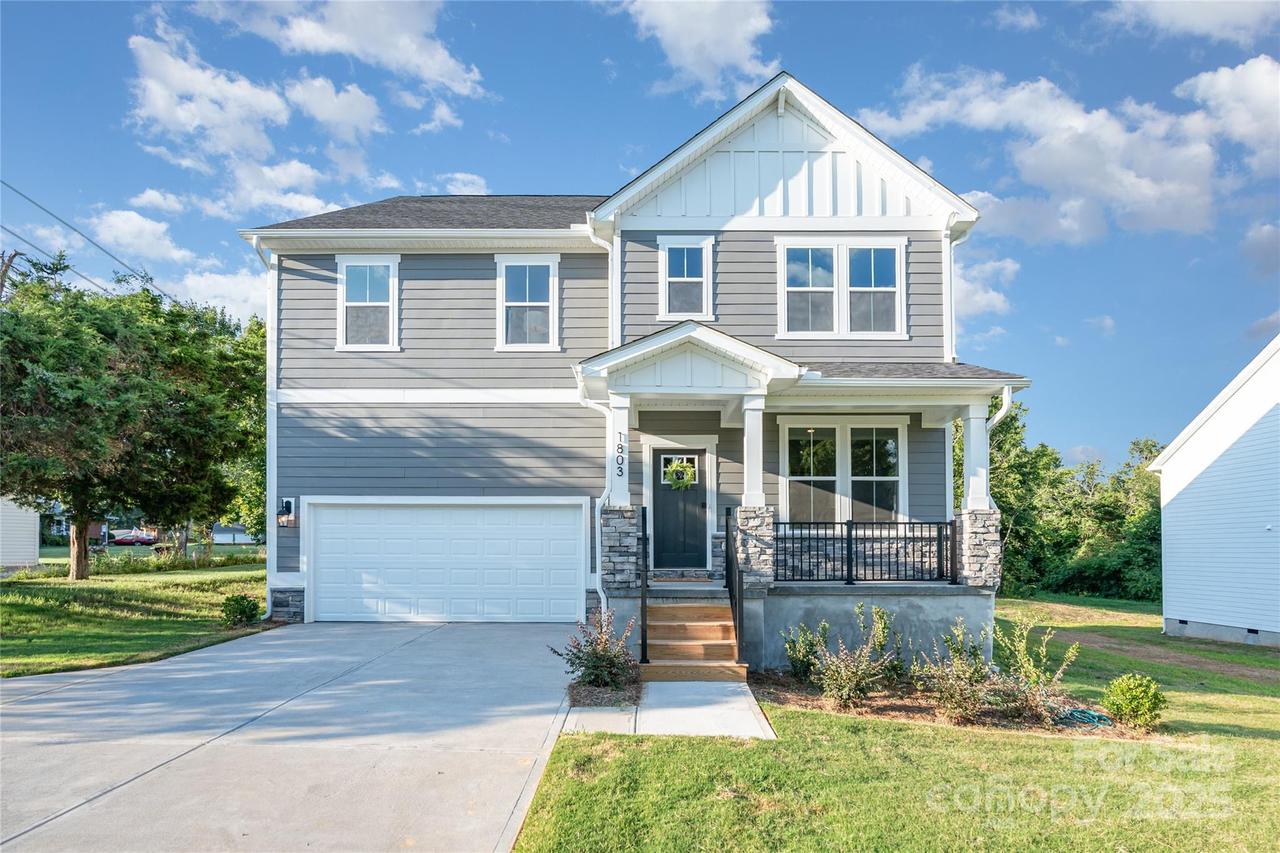 1803 Country Club Rd. #1, Lincolnton, NC 28092