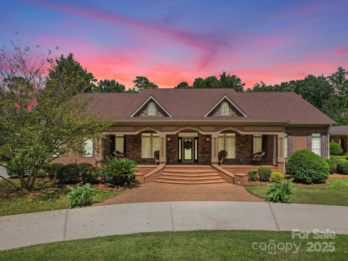 118 Lennox Dr., Wadesboro, NC 28170