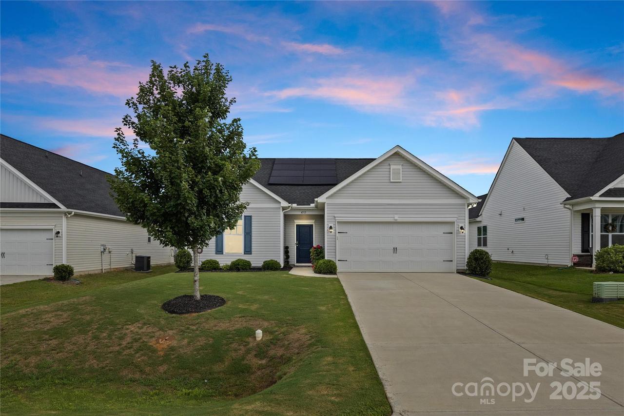 4515 Dover Ct., Denver, NC 28037