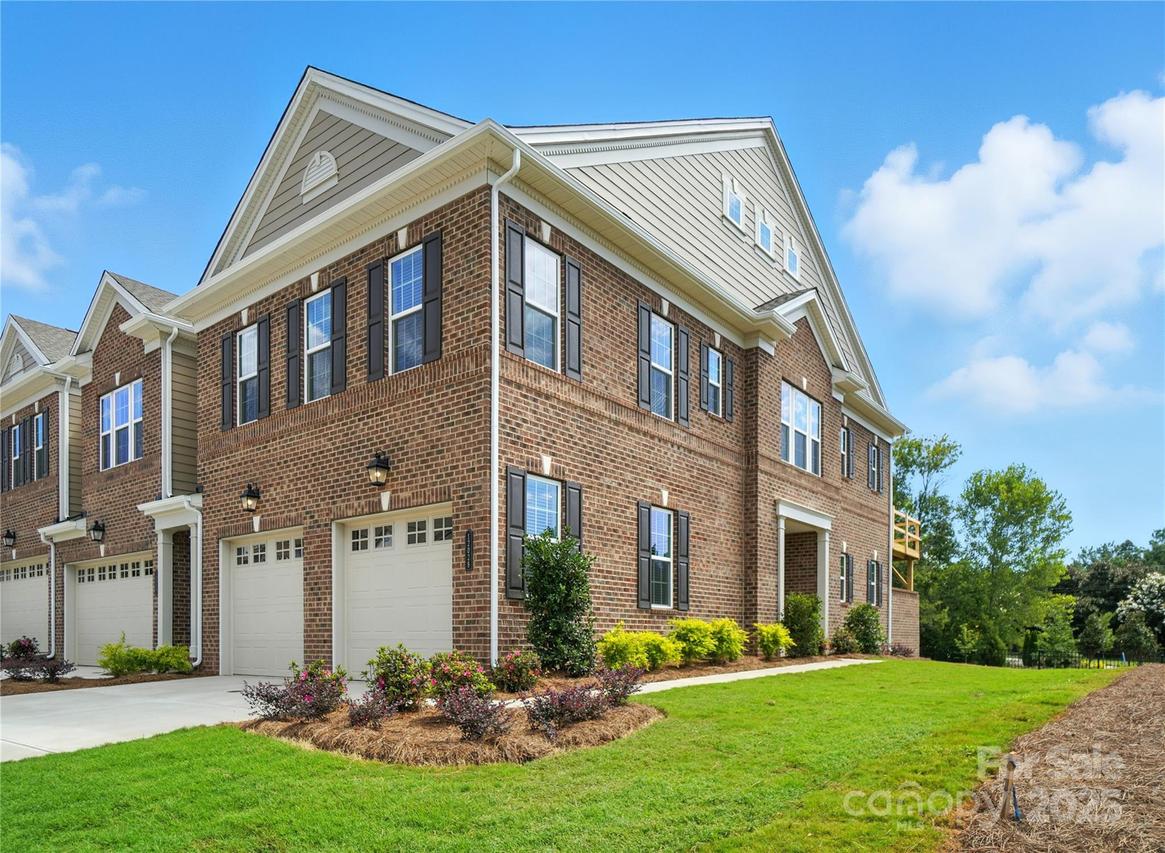 12123 Lavinia Ln., Charlotte, NC 28277