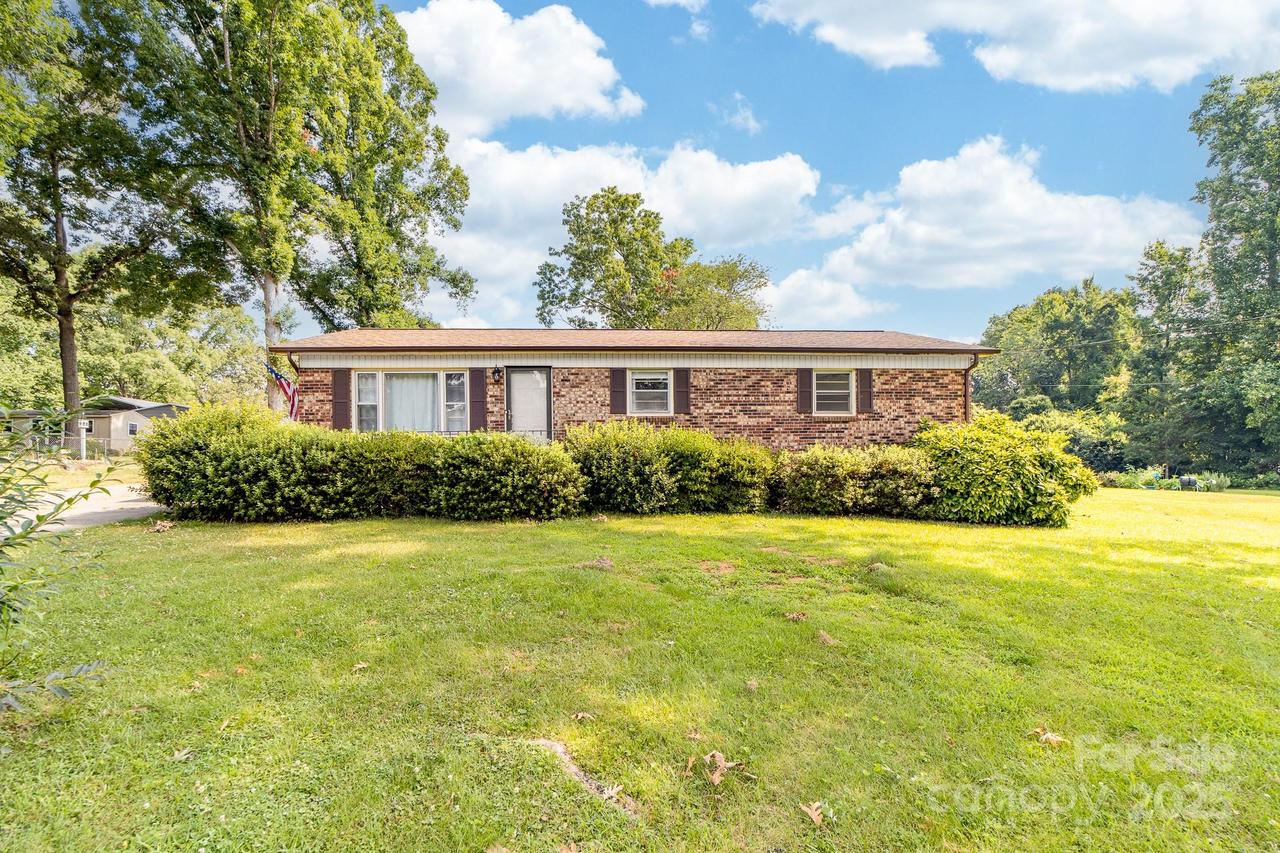 3424 Autumn Dr., Gastonia, NC 28056