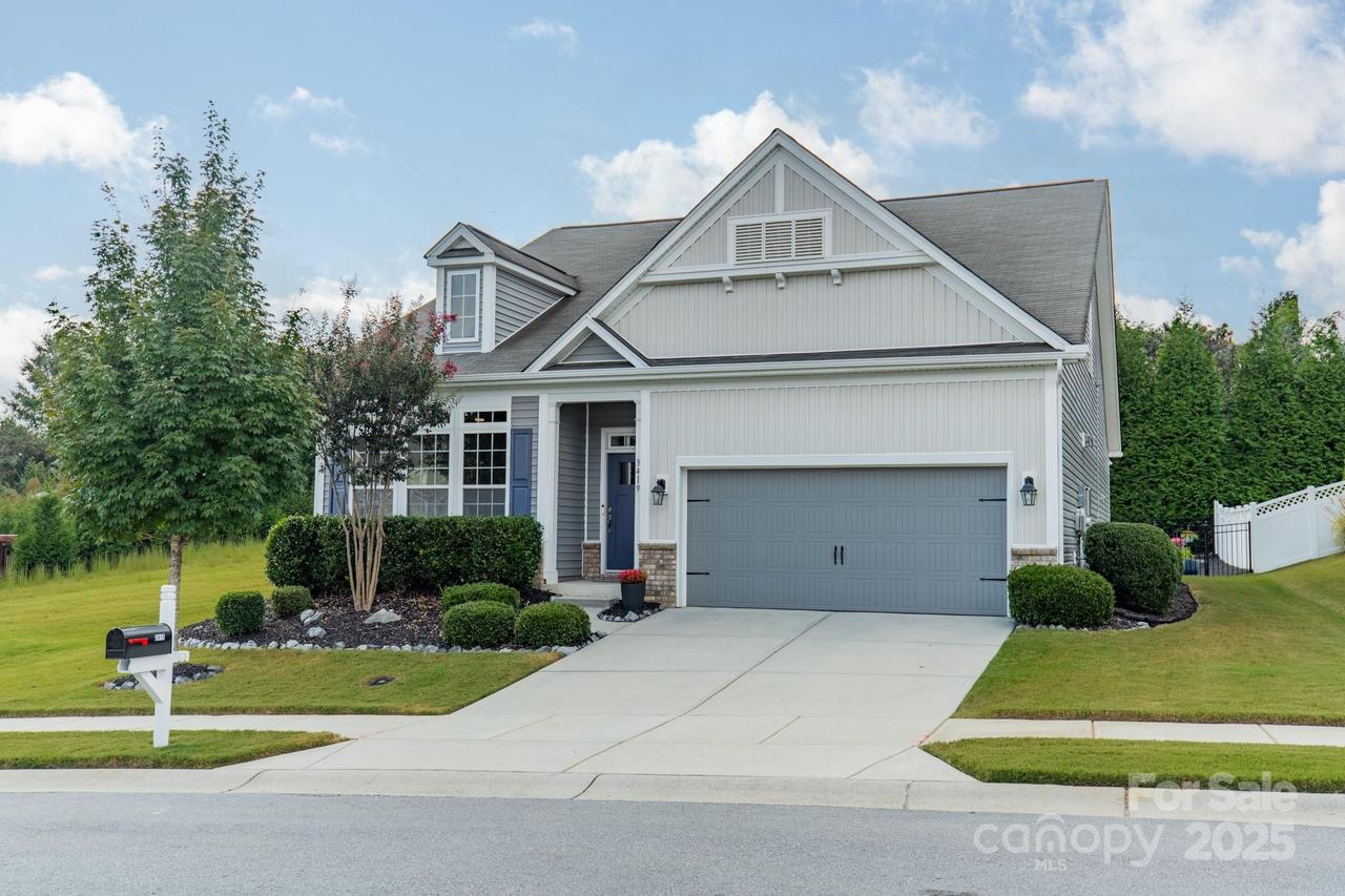 3419 Streamside Dr. #463, Davidson, NC 28036