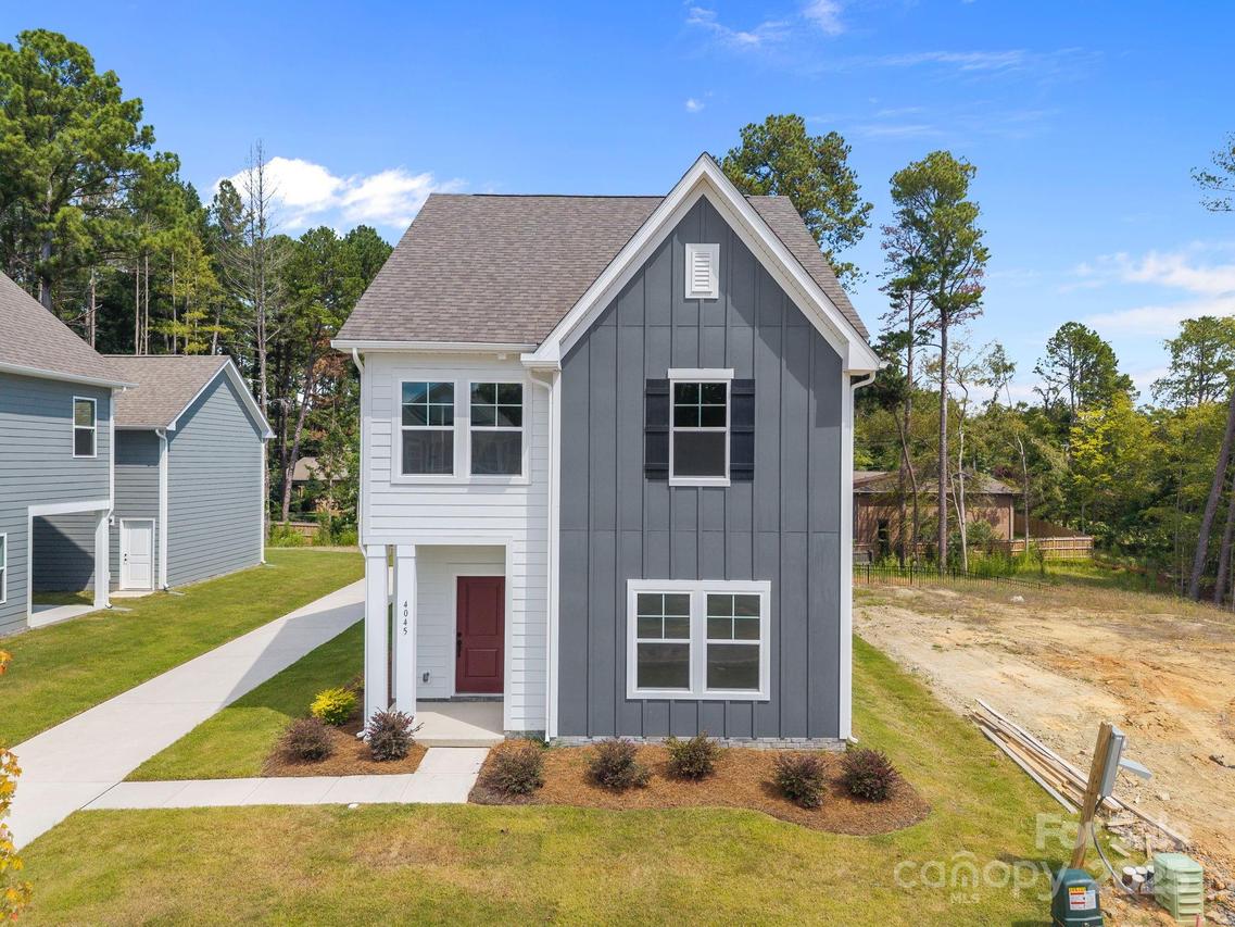 4045 Grommet Ct., Matthews, NC 28105