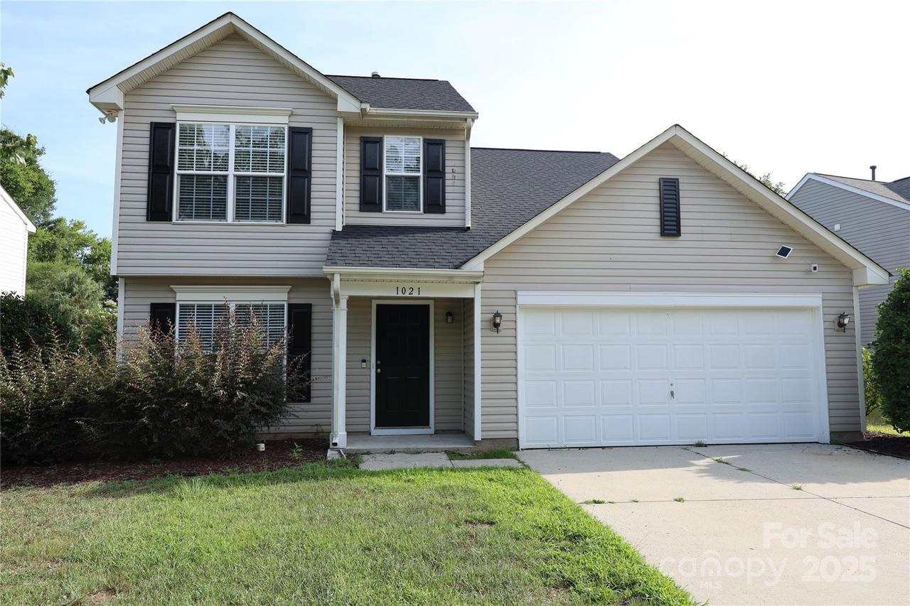 1021 Meadowbrook Ln., Concord, NC 28027