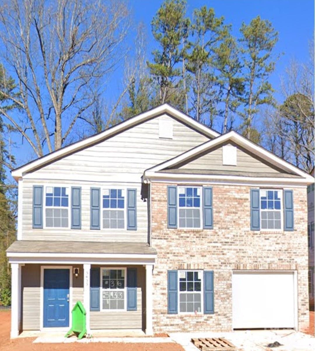 5433 Tumbling Brook Ln., Charlotte, NC 28216