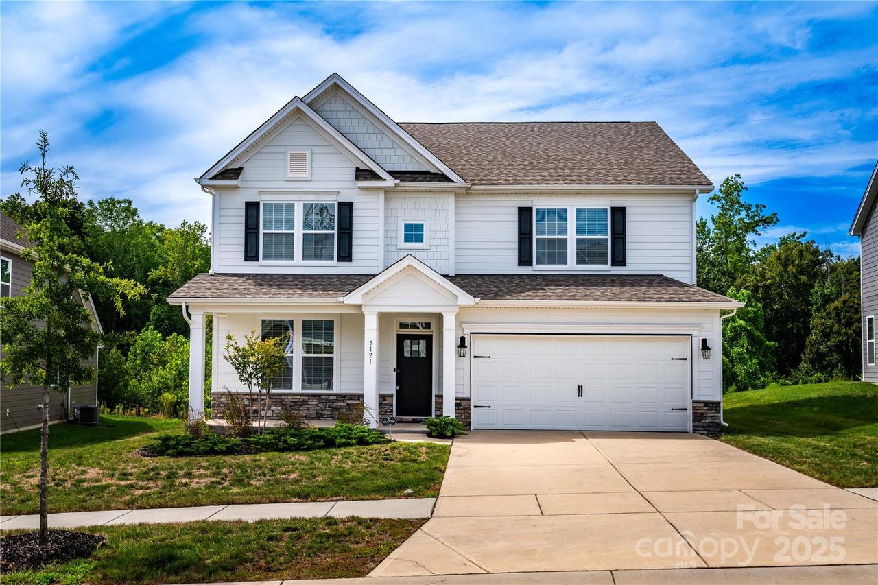 5121 Ennisworth Ln., Charlotte, NC 28214