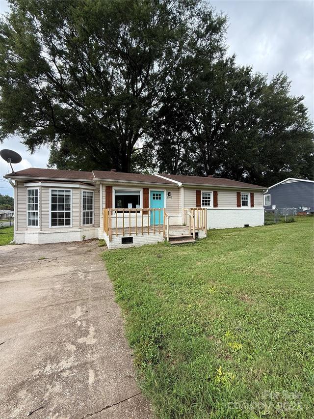 2560 Oakwood Ave., Concord, NC 28027