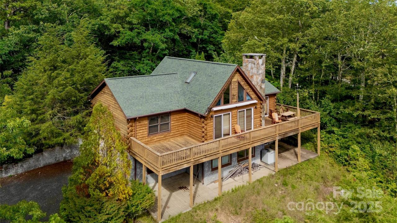 807 Pine Tree Rd. #33-34, Spruce Pine, NC 28777