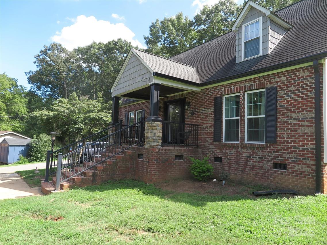4201 Graceway Dr., Gastonia, NC 28052