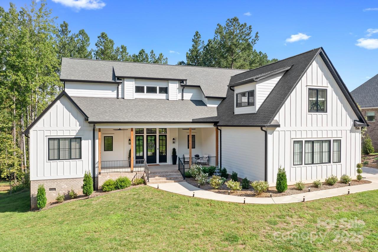 156 Winding Forest Dr., Troutman, NC 28166