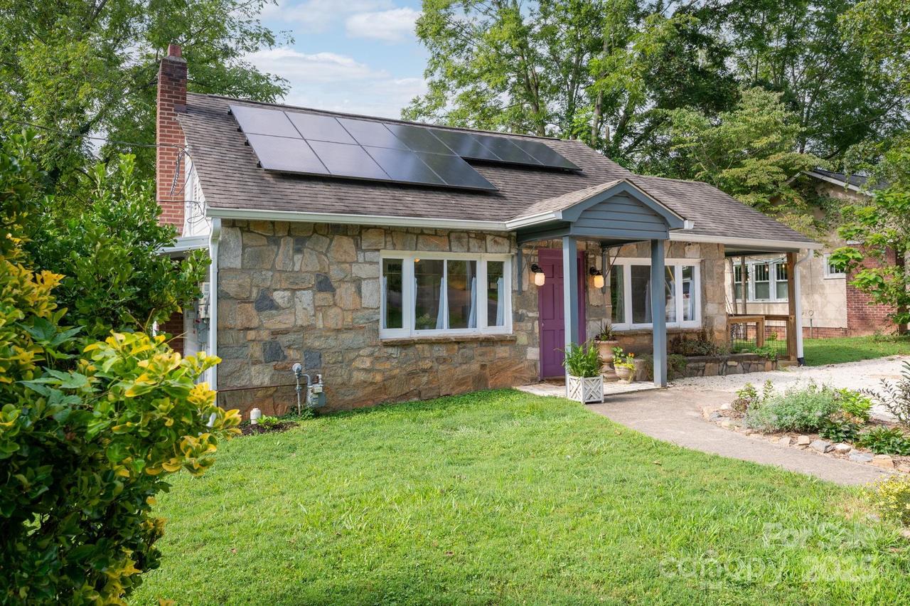 85 Lanning Ave., Asheville, NC 28806