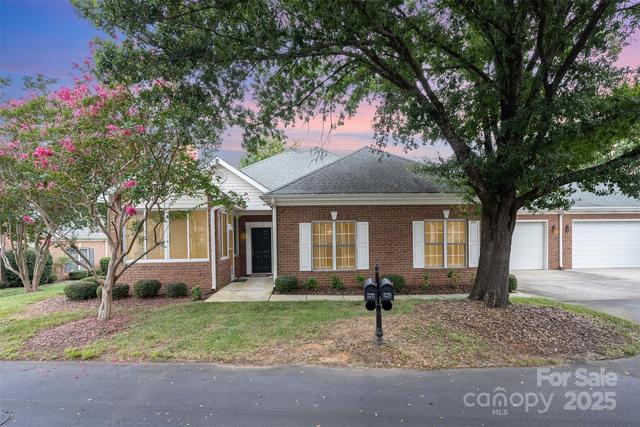 New Homes For Sale This Week That Attend Hawk Ridge Elementary: August 29th to September 4th