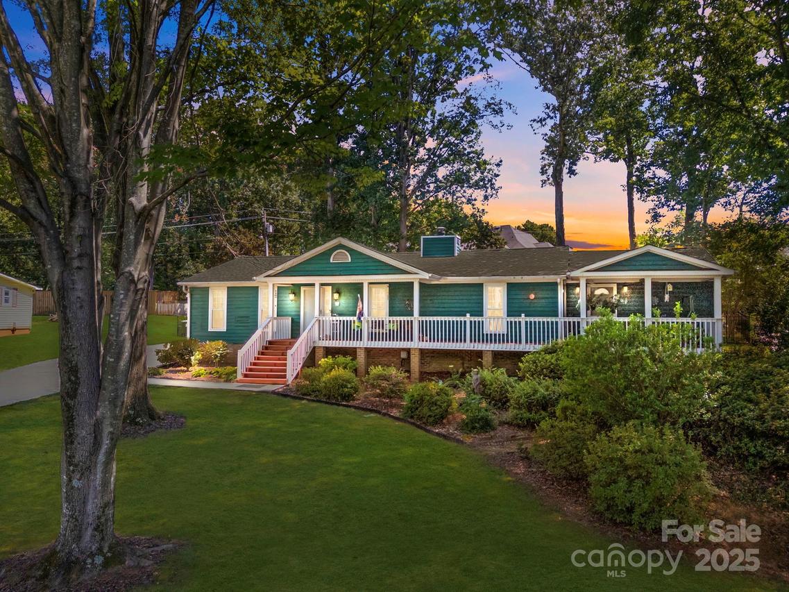 21300 Sandy Cove Rd., Cornelius, NC 28031