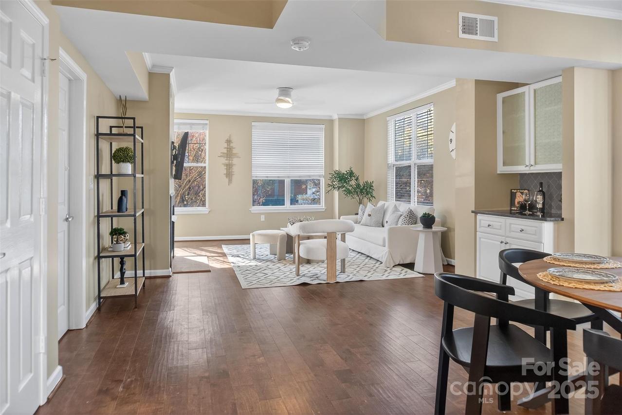 405 W 7th St. #300, Charlotte, NC 28202