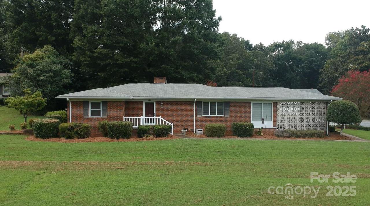 483 Allenton St., Norwood, NC 28128