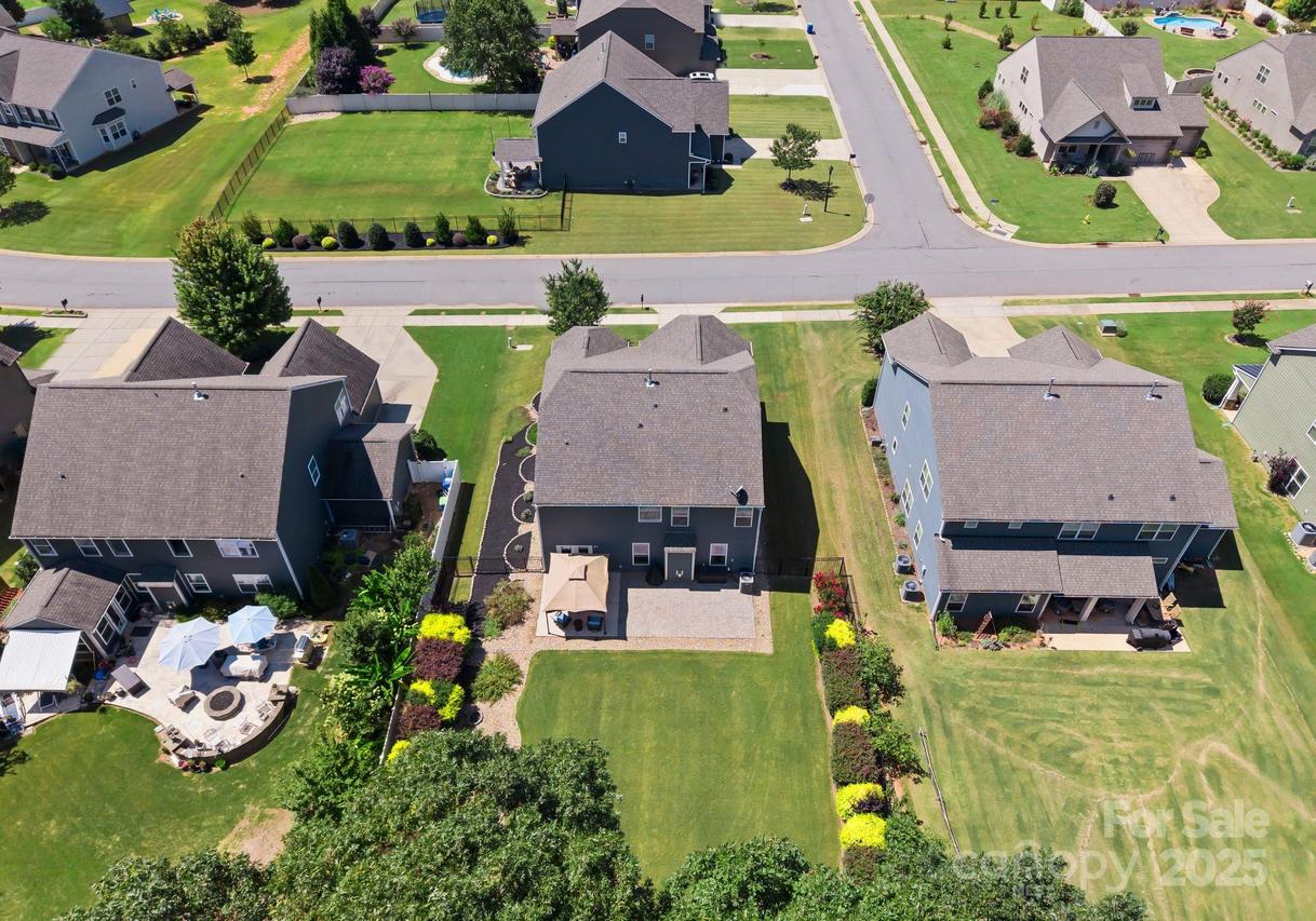 7246 Adirondack Dr., Denver, NC 28037