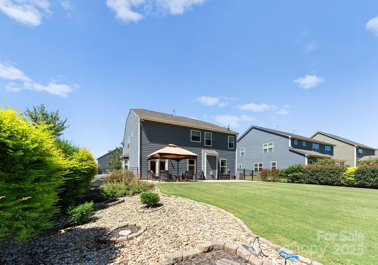 7246 Adirondack Dr., Denver, NC 28037
